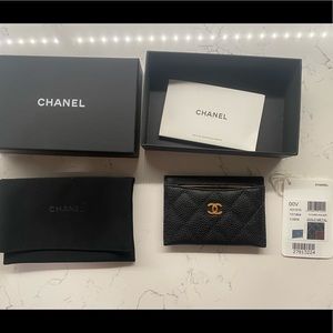 Chanel card holder (gold hardware)